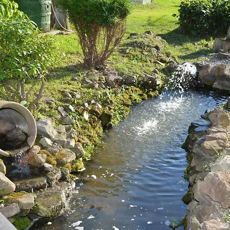 Etno Selo Trbovic מלון גורני מילנובץ