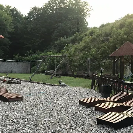 Etno Selo Trbovic 4*