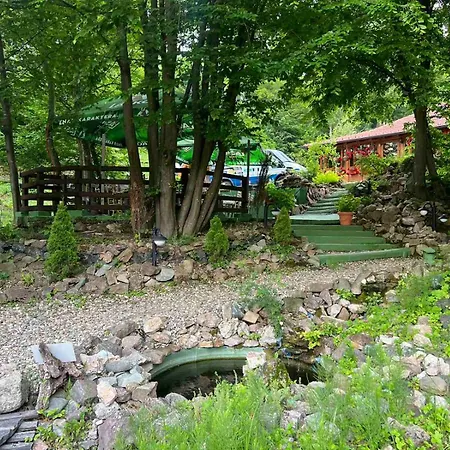 מלון Etno Selo Trbovic 4*