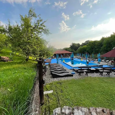 מלון Etno Selo Trbovic גורני מילנובץ