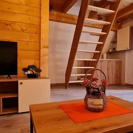 מלון Etno Selo Trbovic