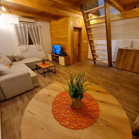 מלון Etno Selo Trbovic גורני מילנובץ